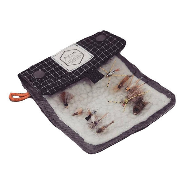 bags for fish hooks Quinn Gear Handmade Fly Fishing Fly Wallet Bag – Reel Women Who Fish
